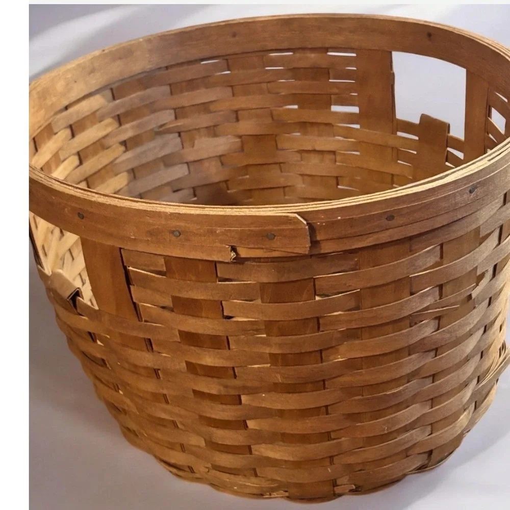 Vtg Longaberger Classic Corn Apple  Basket XL Vtg handle in basket signed